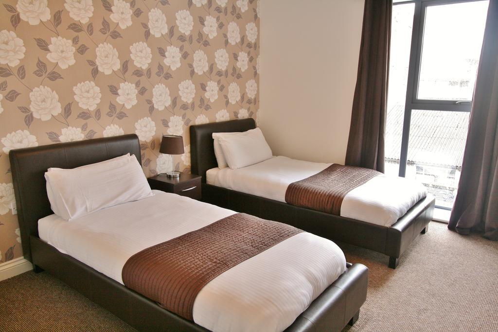 Central Hotel Cheltenham By Roomsbooked Luaran gambar