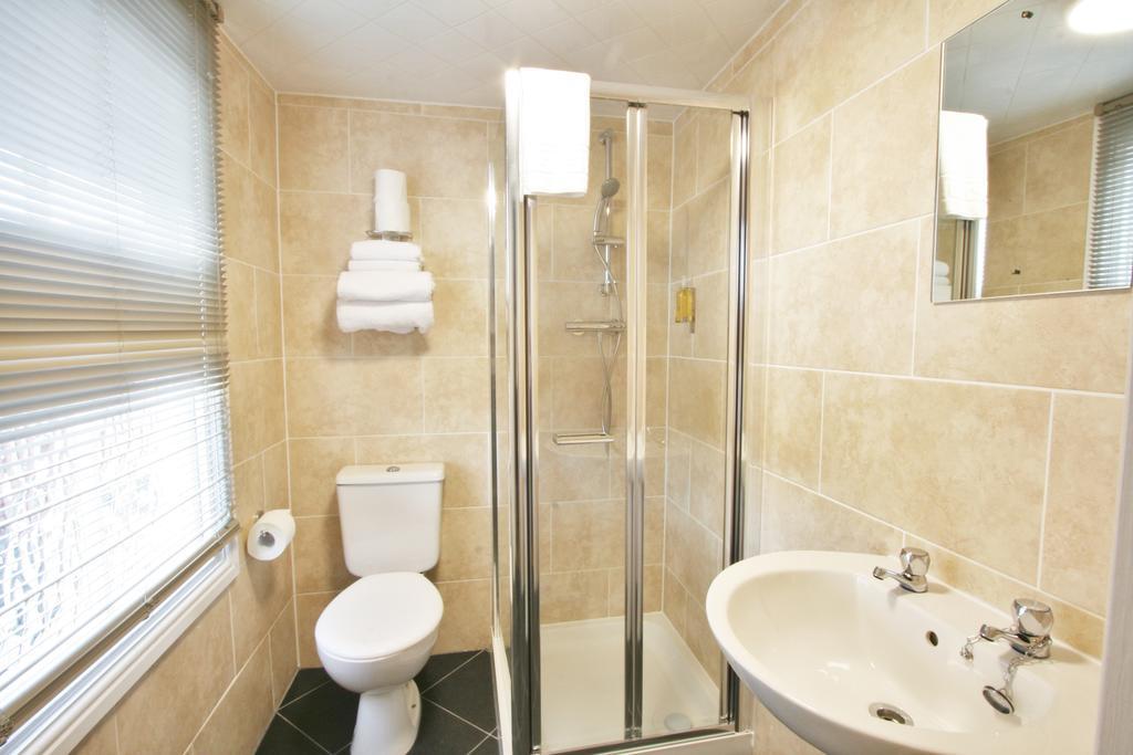 Central Hotel Cheltenham By Roomsbooked Luaran gambar