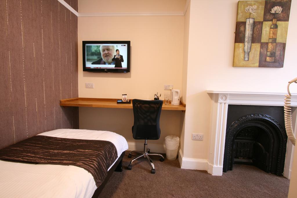 Central Hotel Cheltenham By Roomsbooked Luaran gambar